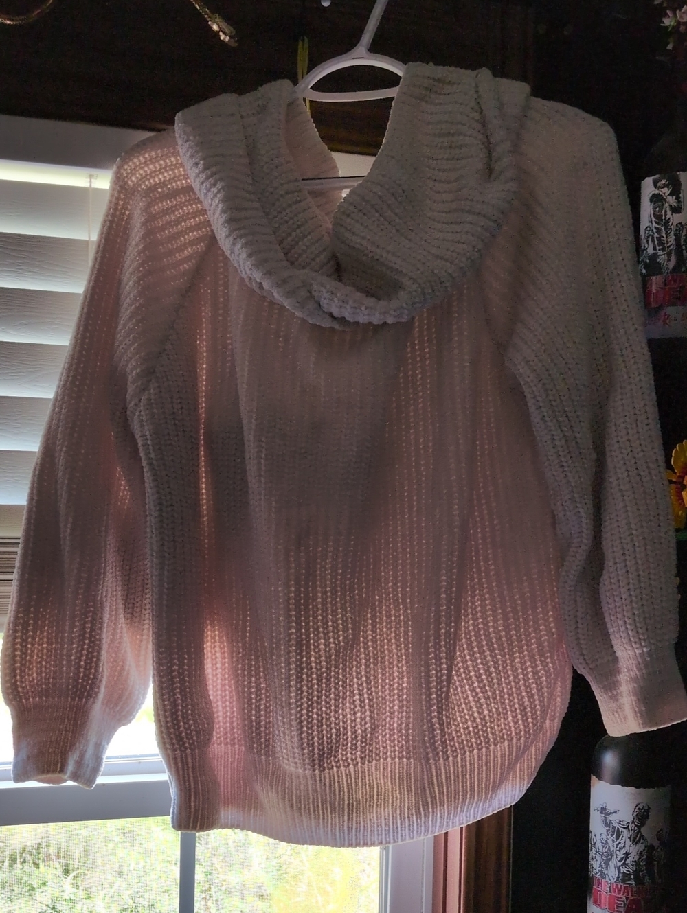 Cozy Cream Cable-Knit Cowl Neck Sweater - Women Size S